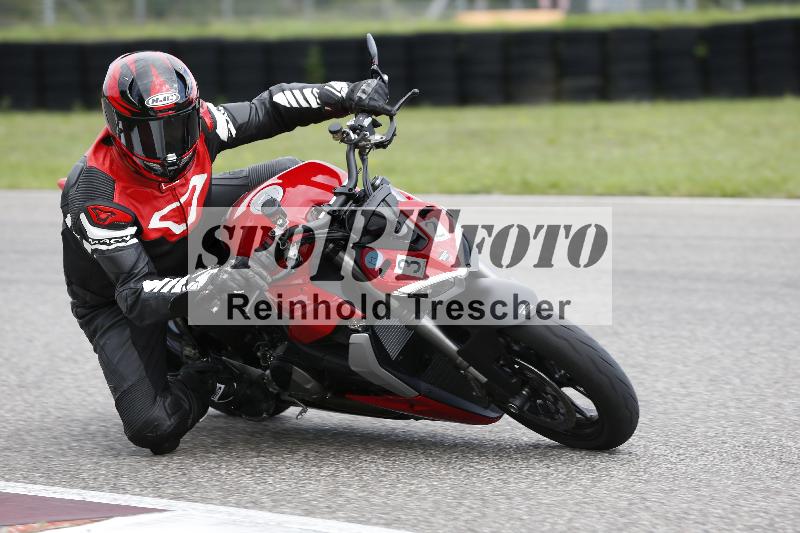 Archiv-2025/52 10.09.2025 FREERIDE Training  ADR/Gruppe M/32